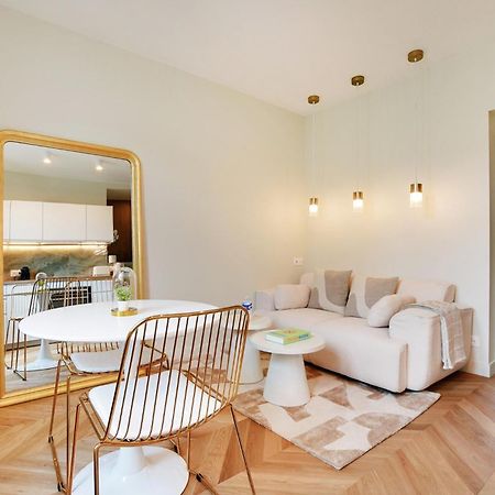 Suite Deluxe 1 By Les Maisons De Charloc Homes Boulogne-Billancourt Kültér fotó