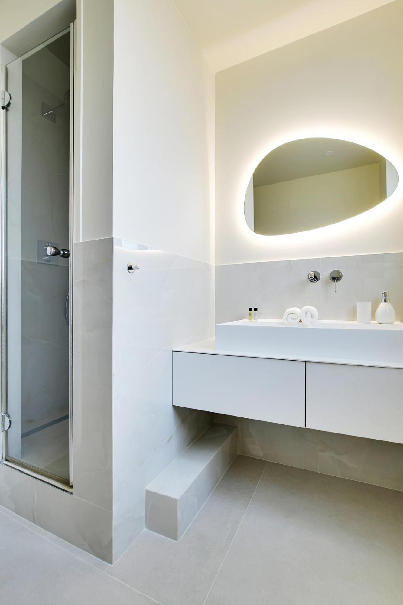Suite Deluxe 1 By Les Maisons De Charloc Homes Boulogne-Billancourt Kültér fotó