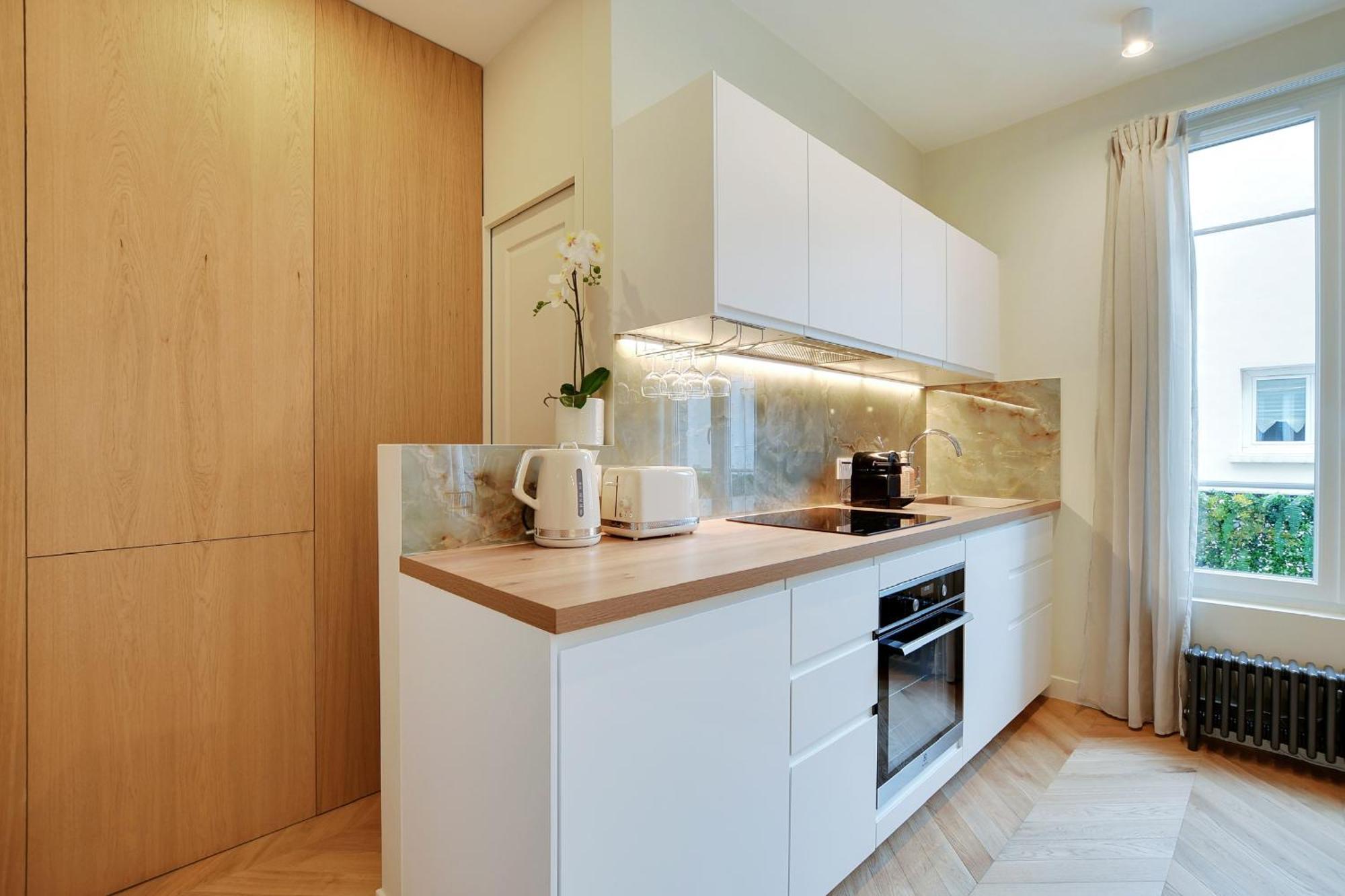 Suite Deluxe 1 By Les Maisons De Charloc Homes Boulogne-Billancourt Kültér fotó